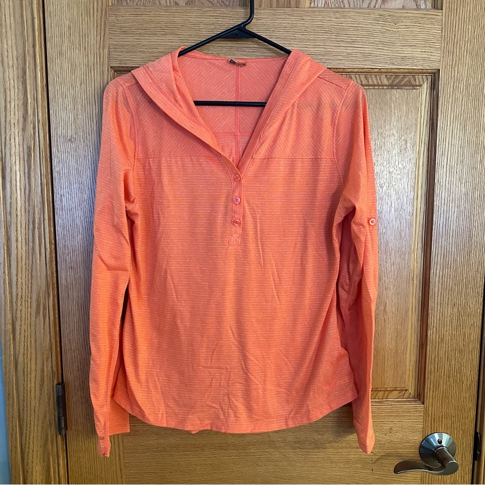 Marmot Lightweight Henley Hooded Sun Shirt. Size Medium